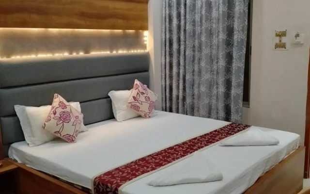 1 BR Guest house in Lakhtokia, Guwahati, by GuestHouser (39A9)
