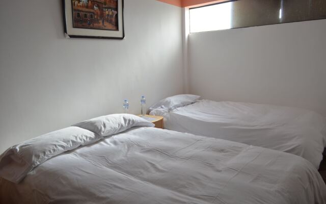 Hostal Apu Qhawarina