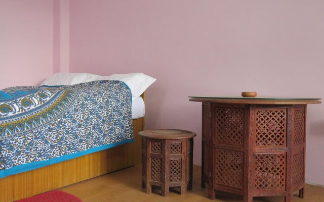 Friend's Guest House