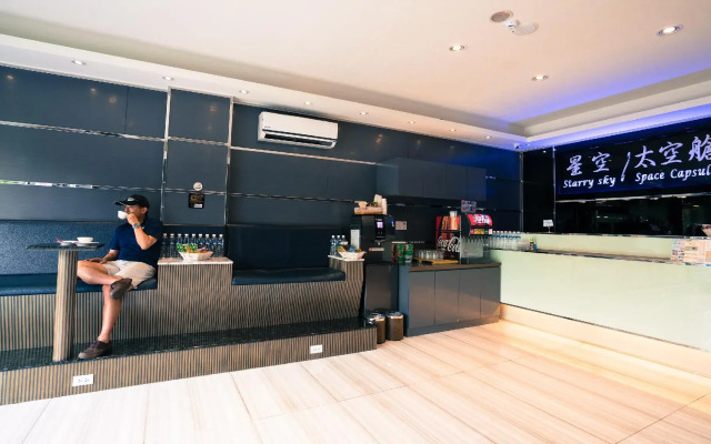 Capsule Hostel