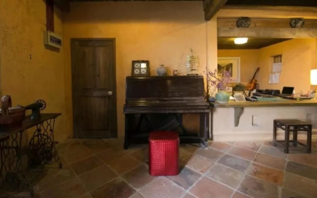 Pig's Inn Old Oil Factory