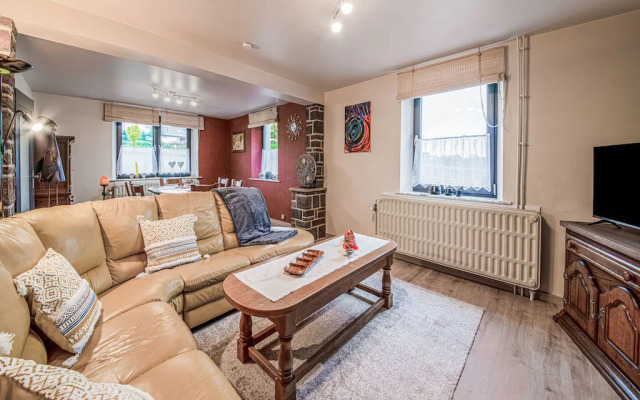 Atmospheric Holiday Home in Büllingen with Infrared Sauna