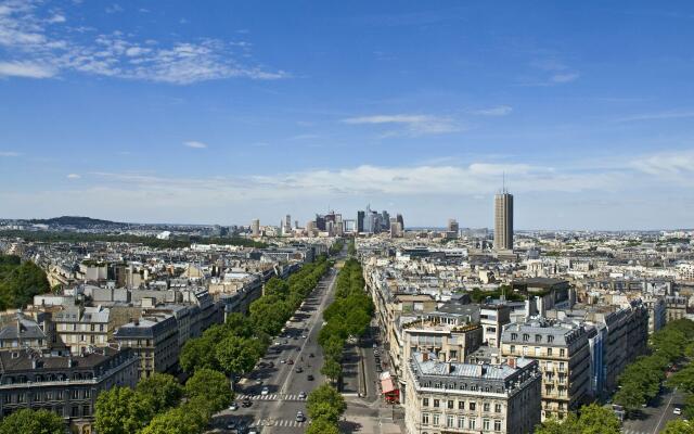 Hyatt Regency Paris Etoile