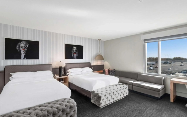 The Rose Hotel Chicago O’Hare, Tapestry Collection by Hilton