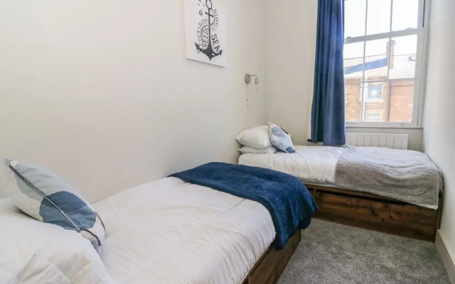 Apartment 6