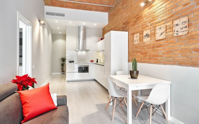 Urban District Apartments - Barcelona Smart Vintage Lofts and Apartments
