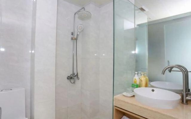 Hailongwan Holiday Hotel