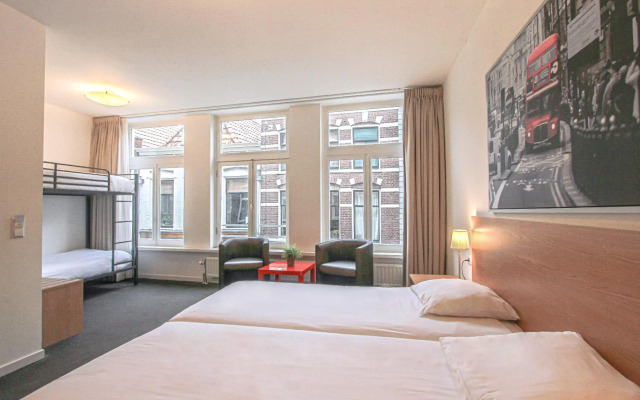 Ambassador City Centre Hotel