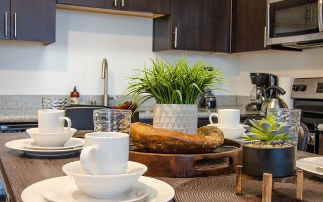 Hollywood VIP Suite on Sunset