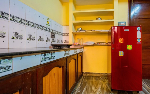 OYO 14172 Home Modern 2 BHK Palarivattam