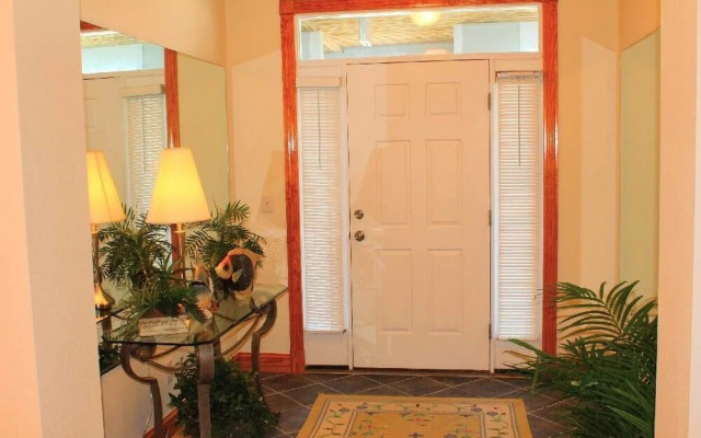 Gulfstream Village 111 3 Br condo by RedAwning