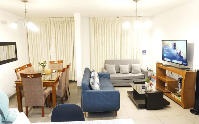 Casa Pillqu APARTAMENTOS PRIVADOS - 10min del Aeropuerto Lima PE