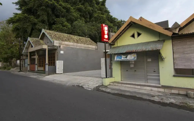 OYO 195 Stay @h Guesthouse