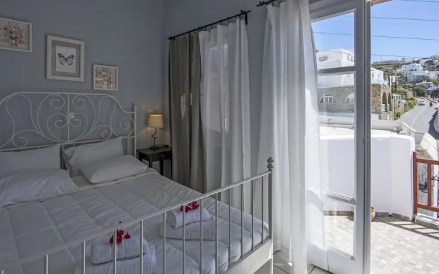Arodou Studio and Apartment