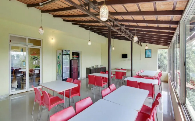 Oyo 31014 Cauvery Residency