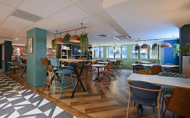 Travelodge Edinburgh Central