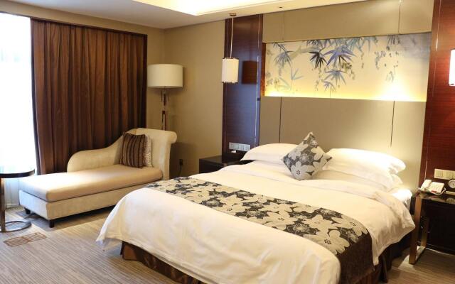 Ramada Yiyang Taojiang
