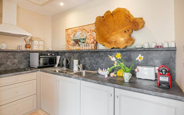 Chateau De Lourdes Cancale St Malo