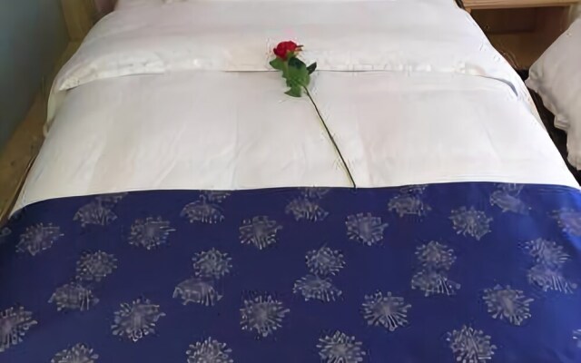 Zhaxi Zhuomu Hotel