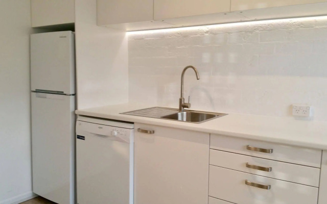 Greenwich Garden Apartment