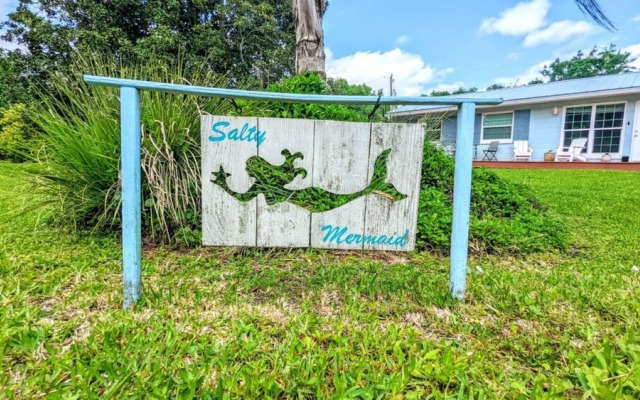 Salty Mermaid By Casago