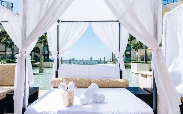Imperial Hotel Gold Coast
