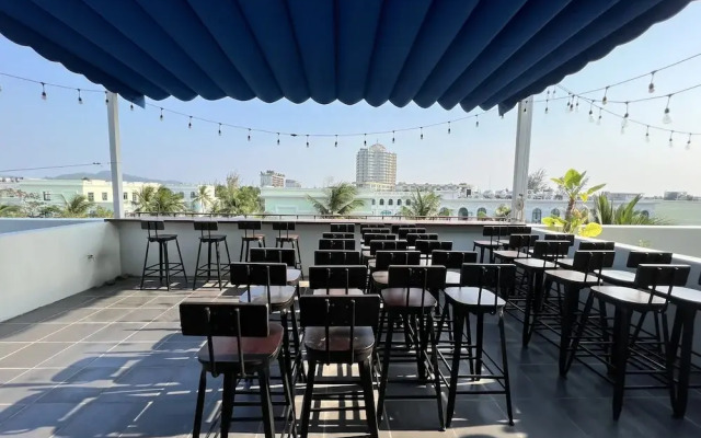 Marina Seaside Boutique Hotel