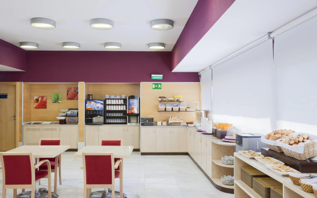 Holiday Inn Express Madrid-Alcobendas, an IHG Hotel