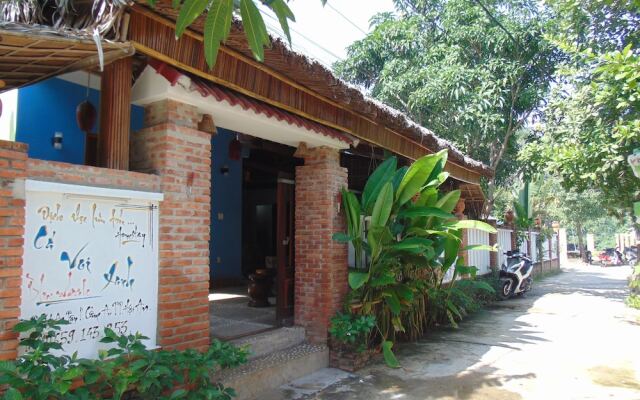 Blue Whale Homestay