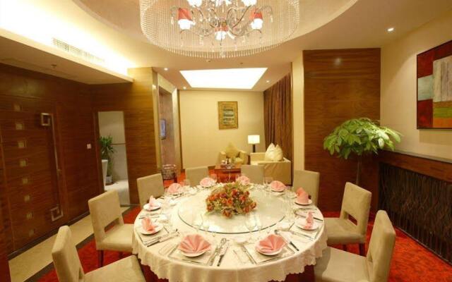 UrCove by Hyatt Tianjin West Railway Station