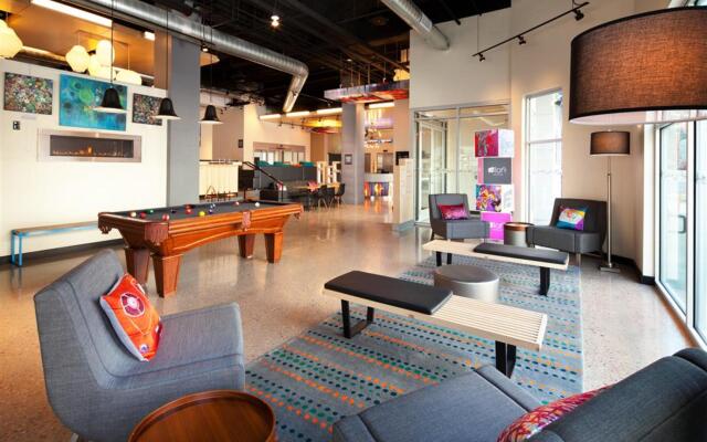 Aloft Denver Downtown