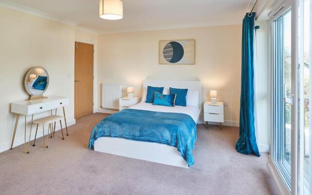 Host Stay Farrers View