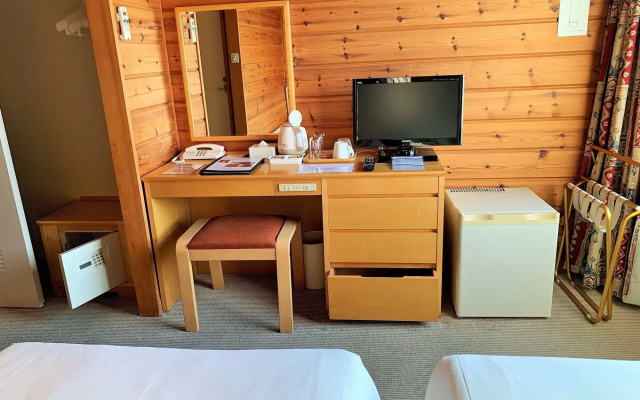 Okubiwako Makino Grand Park Hotel