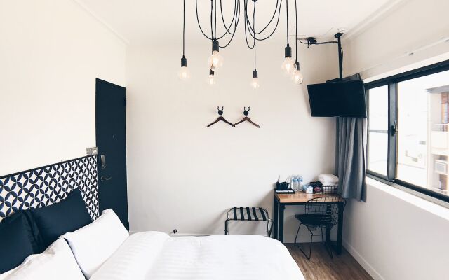 The Gatsby Apartment