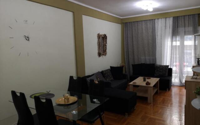Dimitris House 8