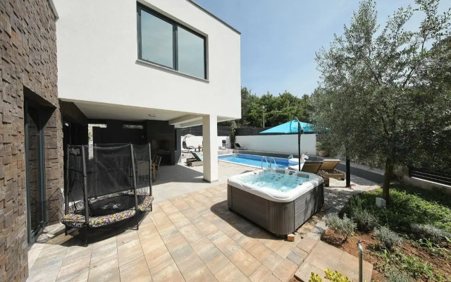Apartments Zaton