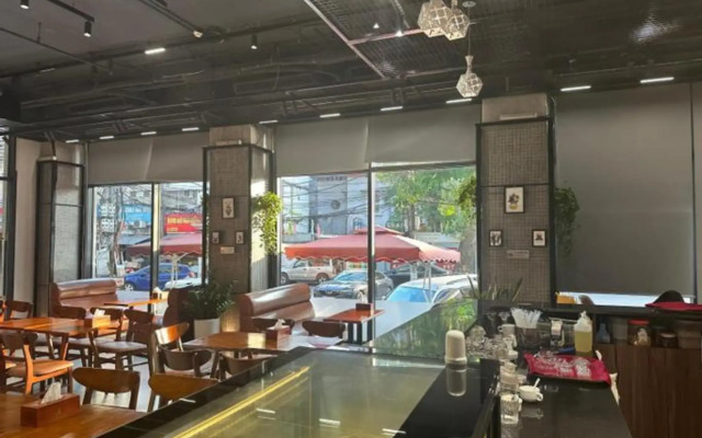A25 Hotel - 18 Nguyen Hy Quang