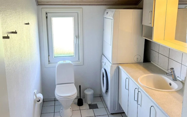 10 Person Holiday Home in Nordborg-by Traum