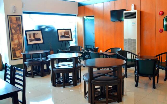 Hotel Sogo Sta. Rosa Laguna