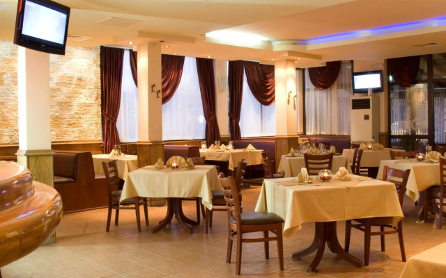Hotel Avenue
