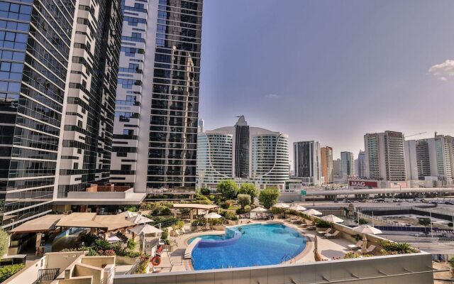 Grand 2BR Burj Khalifa Gym/pool by Belvilla