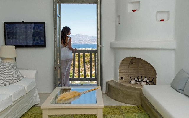 Naoussa Hills Boutique Resort - Adults Only