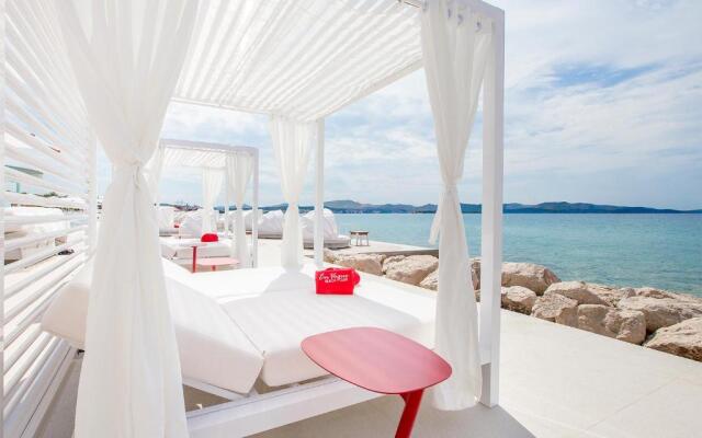 Deluxe Beach mobile homes