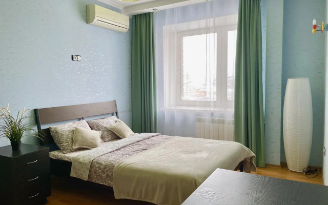 SunVille Apartments on Tikhomirnova Street
