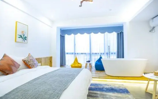 Sanya TaoYuan Seaview Homestay (Wuzhizhou Branch)