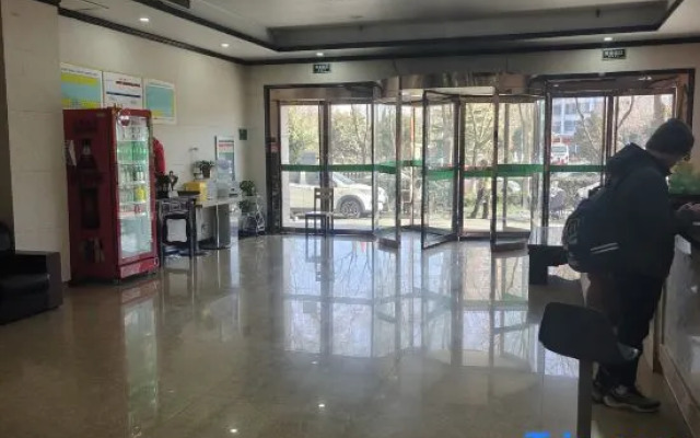 Sunshine Hotel (Yuncheng Wanda Plaza Central Hospital)