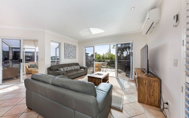 Panoramic and Ocean Views