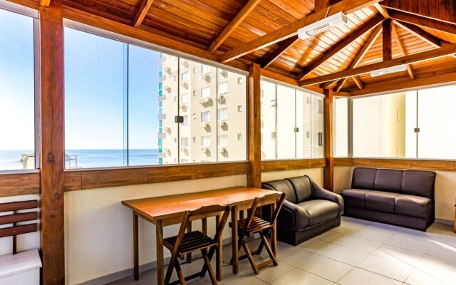 Apartamentos a 50 metros do Mar