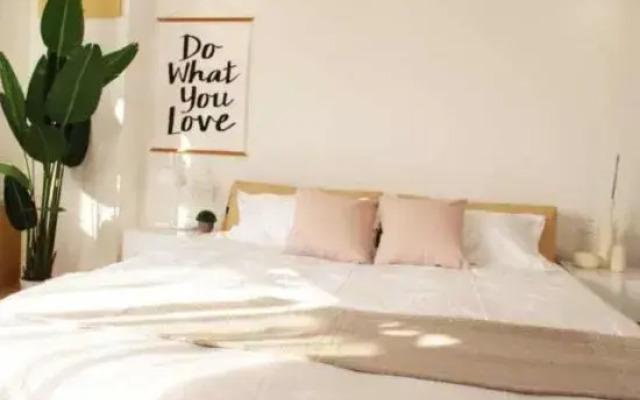 Minhou Pleasant Goat Postdoctoral Apartment