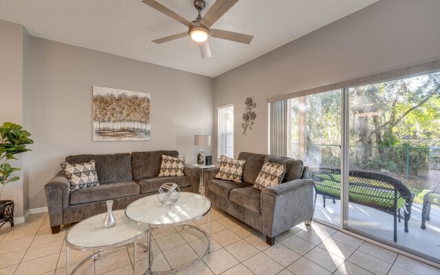 Kissimmee Home w/ Community Pool ~ 9 Mi to Disney!